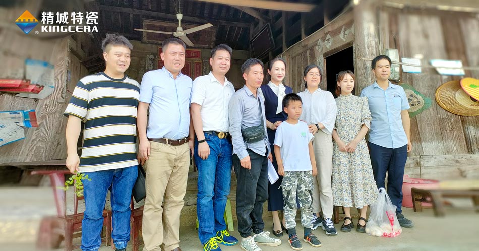 关注留守儿童教育，湖南Z6人生就是博与爱同行